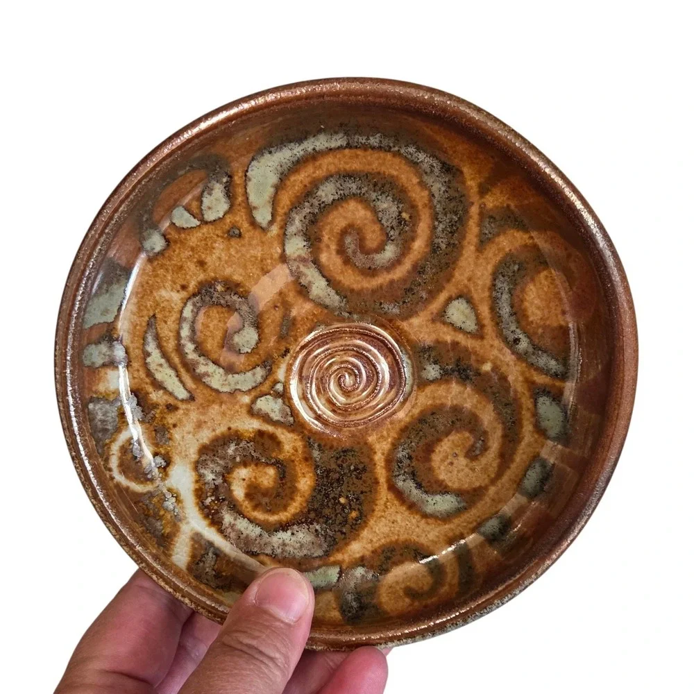 Studio Art Pottery Sarah Dudgeon‎ Garlic Grater Plate Wisconsin Handmade Swirl